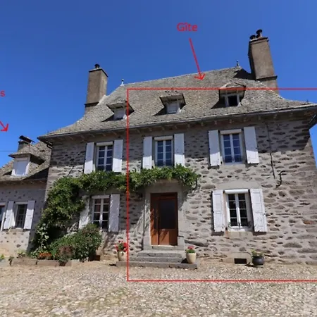 Casa vacanze Avec Jardin, 6 Pers, Proche Aurillac, Nature Et Randonnees, Animaux Acceptes - Fr-1-742-18 *