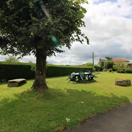 Avec Jardin, 6 Pers, Proche Aurillac, Nature Et Randonnees, Animaux Acceptes - Fr-1-742-18 Roannes-Saint-Mary