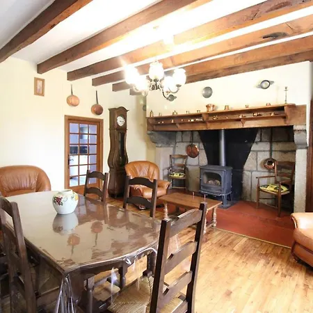 Avec Jardin, 6 Pers, Proche Aurillac, Nature Et Randonnees, Animaux Acceptes - Fr-1-742-18 Casa vacanze Roannes-Saint-Mary